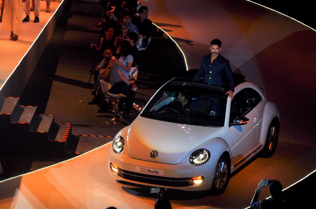 Bollywood actor Shahid Kapoor, unveiling the 21st Century Beetle in Mumbai