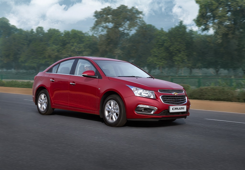 GM India Launches New Chevrolet Cruze 2016
