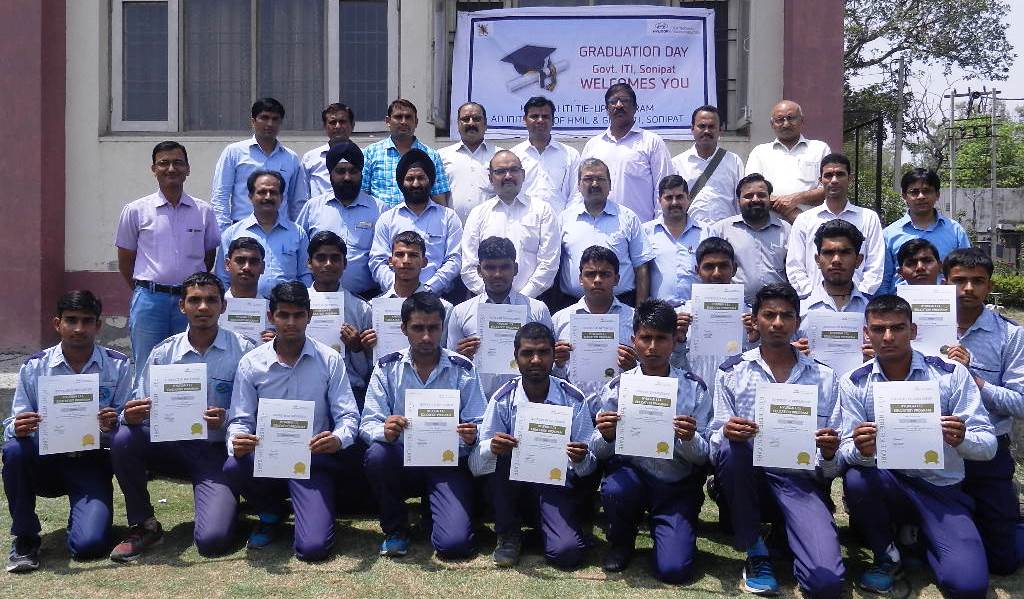 Graduation ceremony of students of Hyundai -ITI tie-up programme 2016 batch, H STEP 1 CERTIFIED TECHNICIANS under Hyundai’s Skill Development Programme.