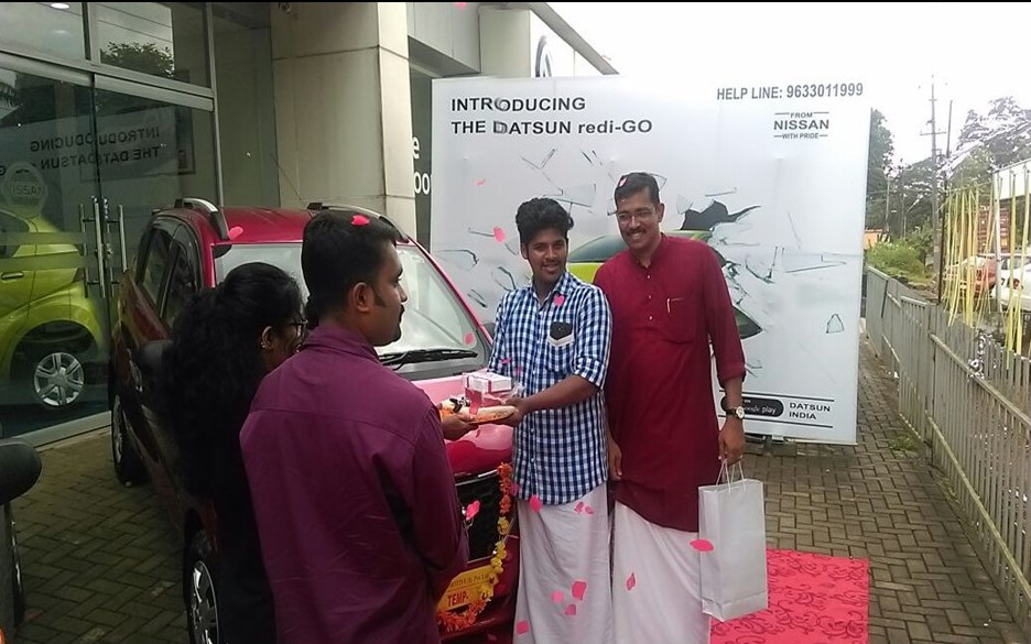 Datsun kicks off Chingam festivities in Kerala with delivery of  the Datsun redi-GOs to over 300 customers