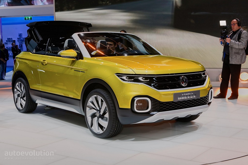 volkswagen-t-cross-breeze-crosses-a-polo-with-an-evoque-convertible-105164_1