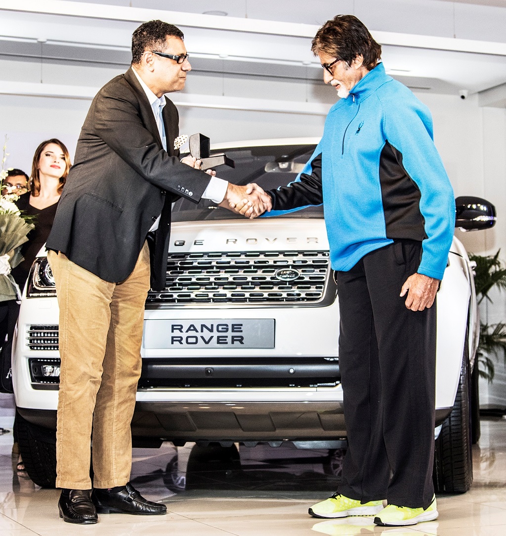 Mr. Rohit Suri,President, JLR India Delivers the keys to Land Rover's Iconic Range Rover to Mr. Amitabh Bachchan