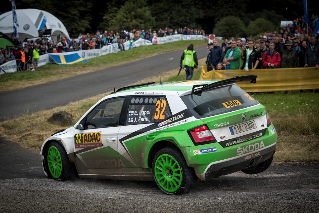 championship-battle-enters-finishing-straight-in-great-britain-three-skoda-drivers-set-sights-on-the