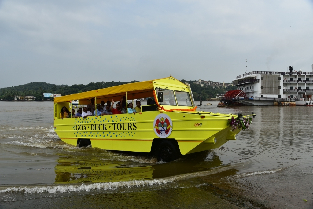 goa-first-state-to-introduce-duck-boat-tours-in-india-4