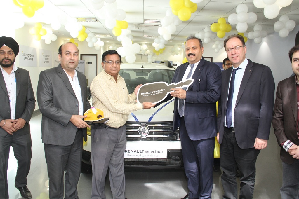 renault-india-expands-its-pre-owned-car-business-renault-selection-with-new-facility-in-faridabad-3