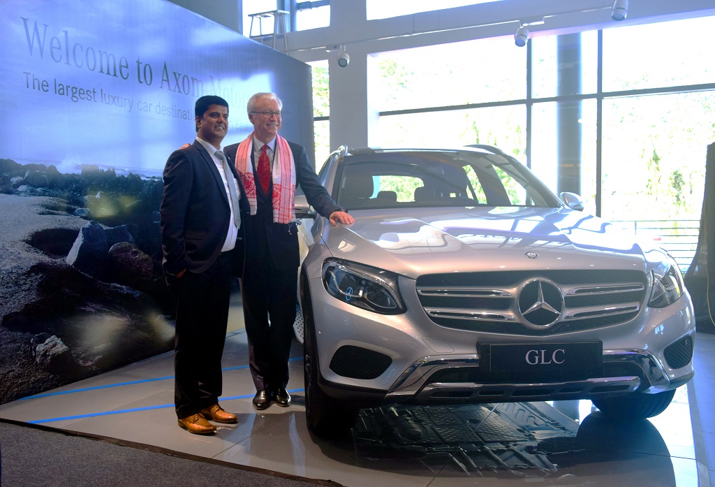 mr-roland-folger-md-ceo-mercedes-benz-india-and-mr-sanjive-narain-managing-partner-axom-motors-at-the-inauguration-of-the-new-dealership-in-guwahati
