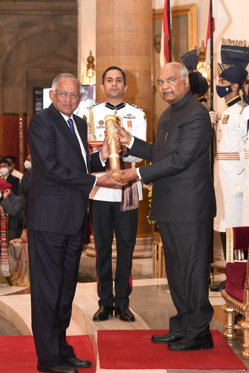 Mr Venu Srinivasan being conferred with the Padma Bhushan award